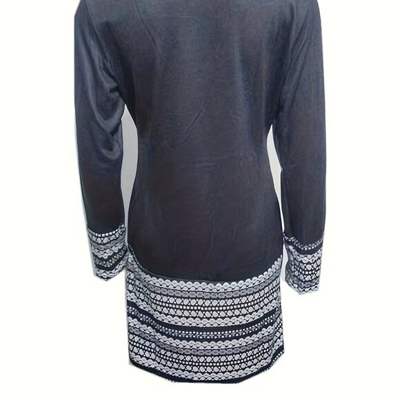 Travel Passions - Black and White Color Block Printed Dress - Picture 6 of 8